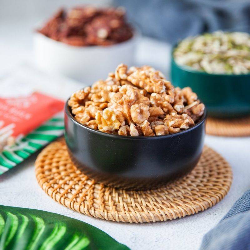 fresh bulk roasted walnut